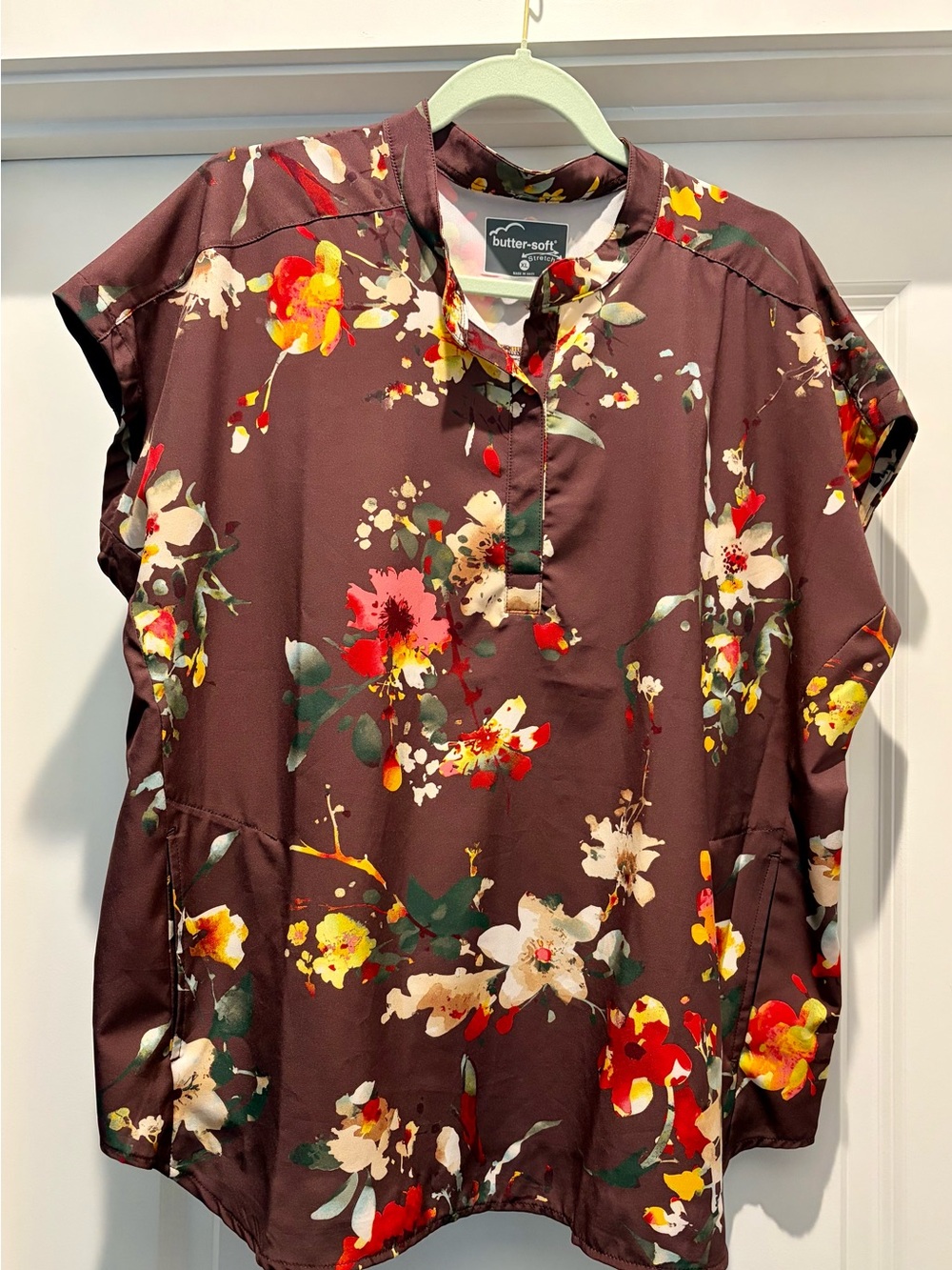 Butter-Soft Floral Cap-Sleeve Blouse in Plum